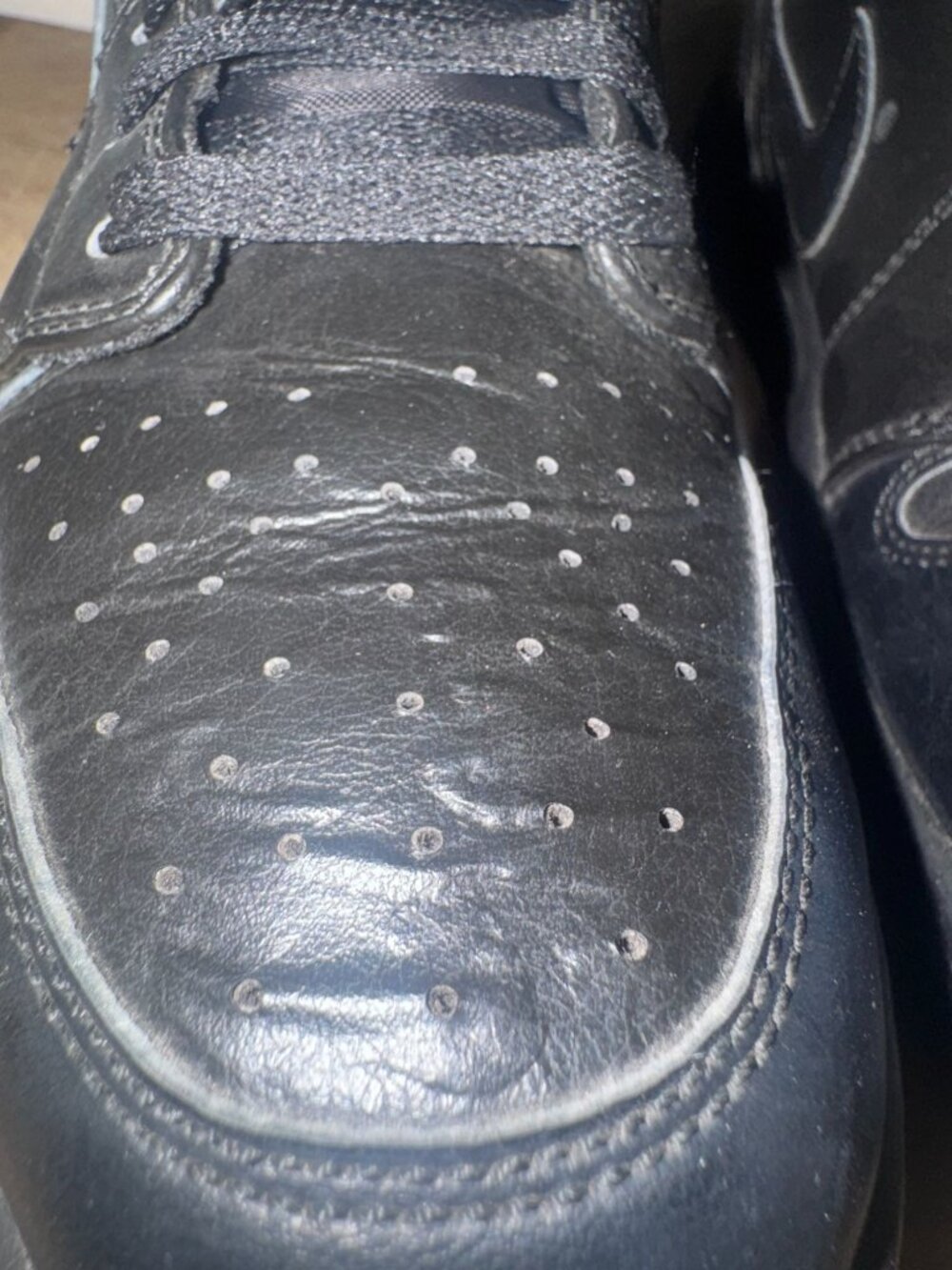 Air Jordan 1 Mid Black Leather Mens Shoes US 10 - Picture 2 of 9